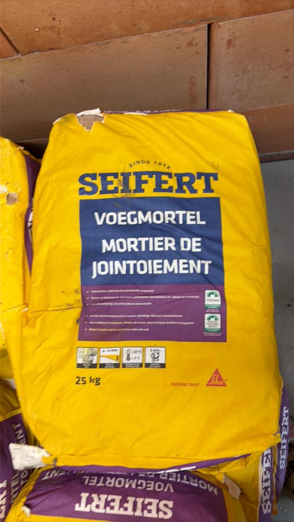 Voegmortel seifert kleur 905, Ophalen, Gebruikt