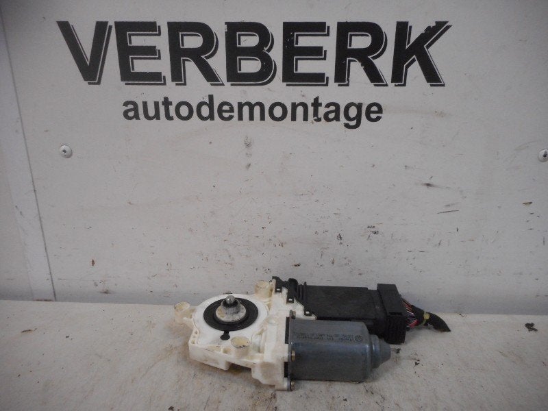 MOTOR RAAMMECHANIEK RECHTS VOOR Golf IV (1J1) (1c1959802a), Gebruikt, Volkswagen, Brose SE, Info@brose.com