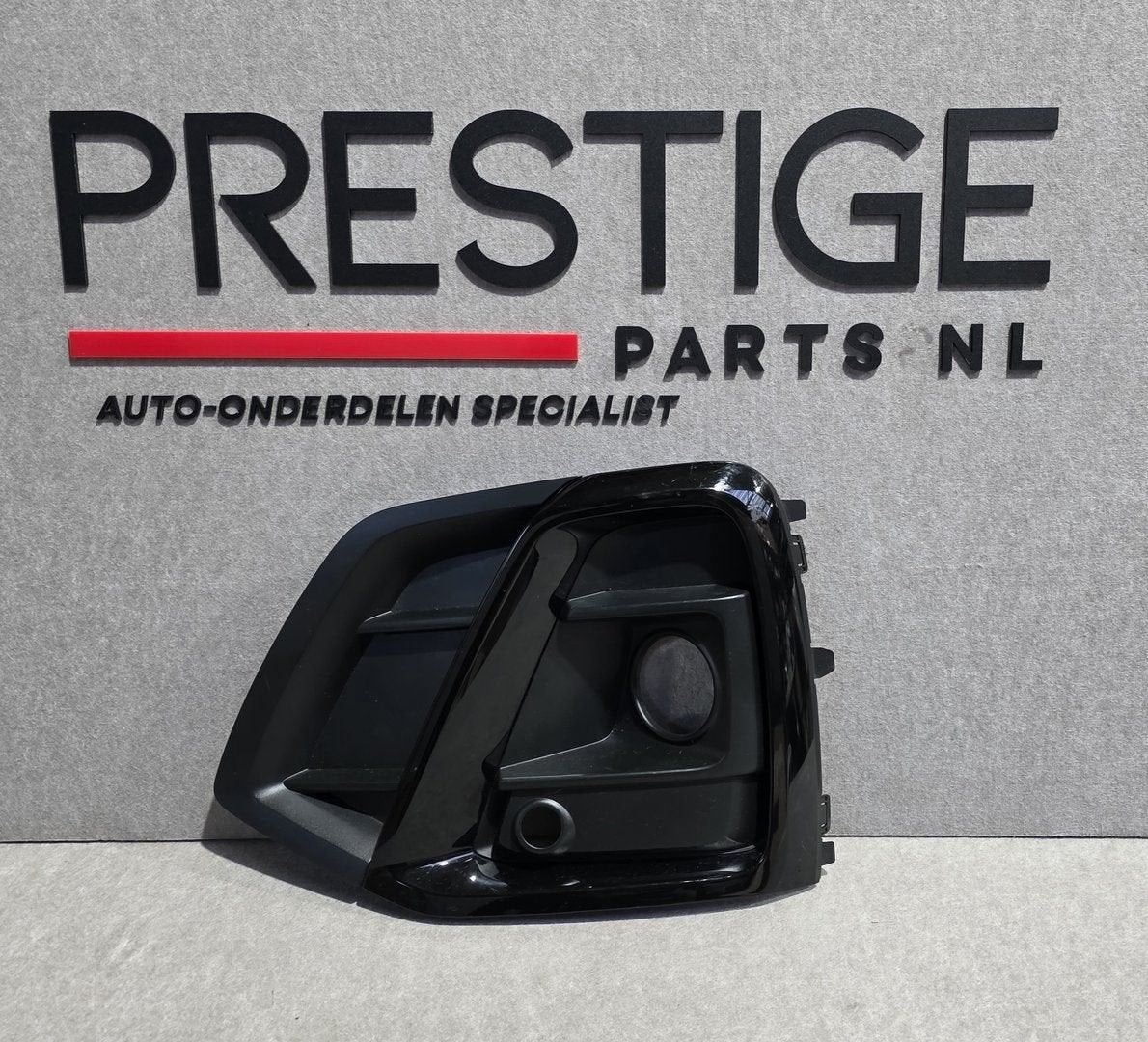 Voorbumper Rooster Links AUDI Q5 80A FACELIFT S-LINE 80A8076, Auto-onderdelen, Gebruikt, -, Voor, Ophalen of Verzenden