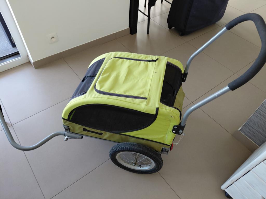 Hondentransportkar, Enlèvement