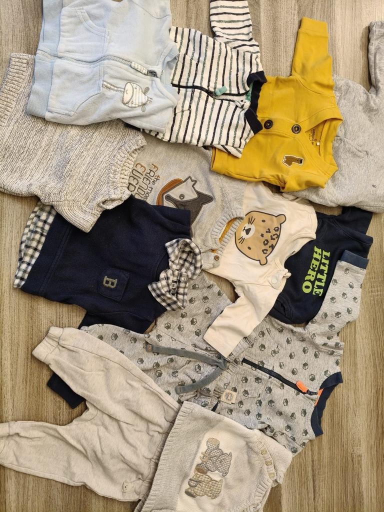 Grand ensemble pour bébé taille 68 : du confortable au cool , Enlèvement, Taille 68