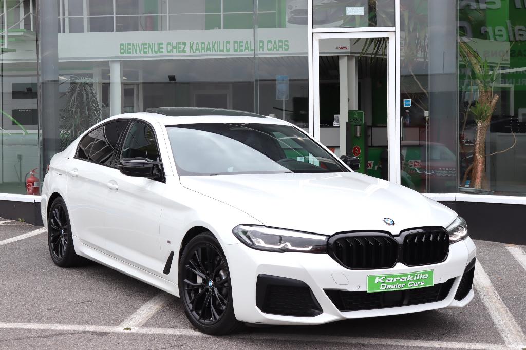 BMW 530i xDRIVE 252CV PACK-M SHADOWLINE TOIT OUVRANT HEADUP, Autos, BMW, Entreprise, Achat, Série 5, 4x4, ABS, Caméra de recul