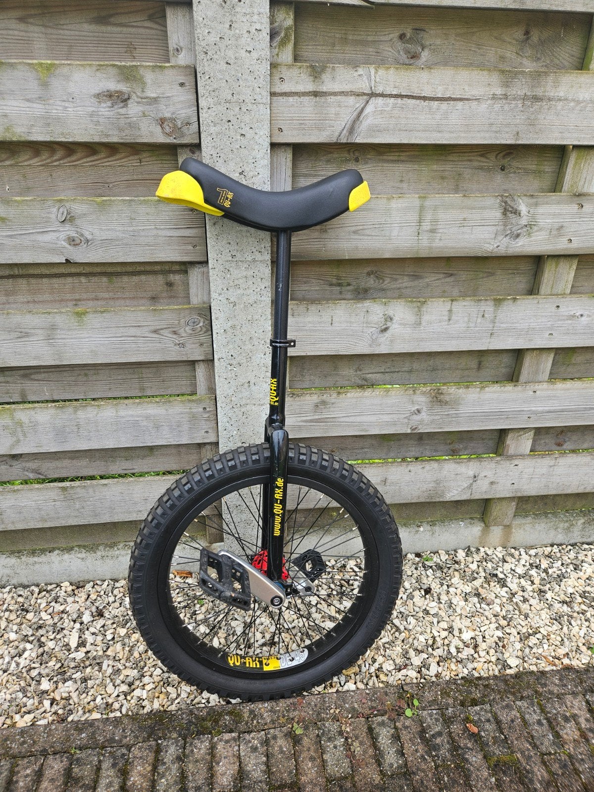 Qu-Ax eenwieler, Vélos & Vélomoteurs, Vélos | Unicycles, Enlèvement, Neuf, Frein à rétropédalage