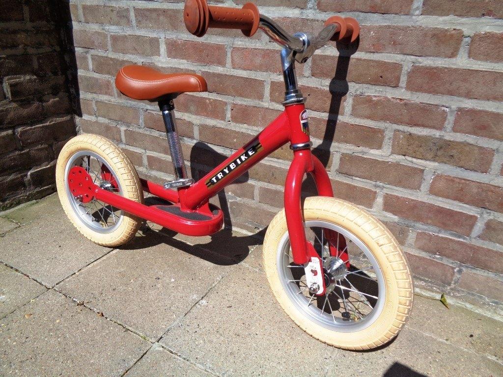 Loopfietsje 12” van goede kwaliteit, Ophalen, Zo goed als nieuw, Minder dan 16 inch, Tri Bike