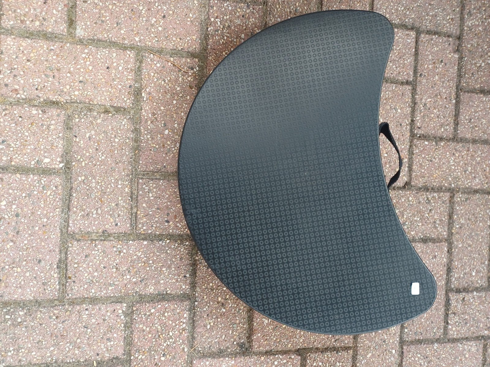 Laptop kniekussen, Ophalen