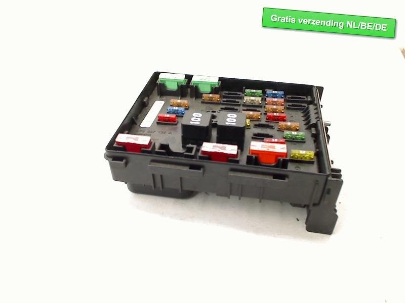 BOITIER FUSIBLES Volkswagen Passat (362) (3C0937125A), Volkswagen, Volkswagen AG, Utilisé, Kundenbetreuung@volkswagen.de