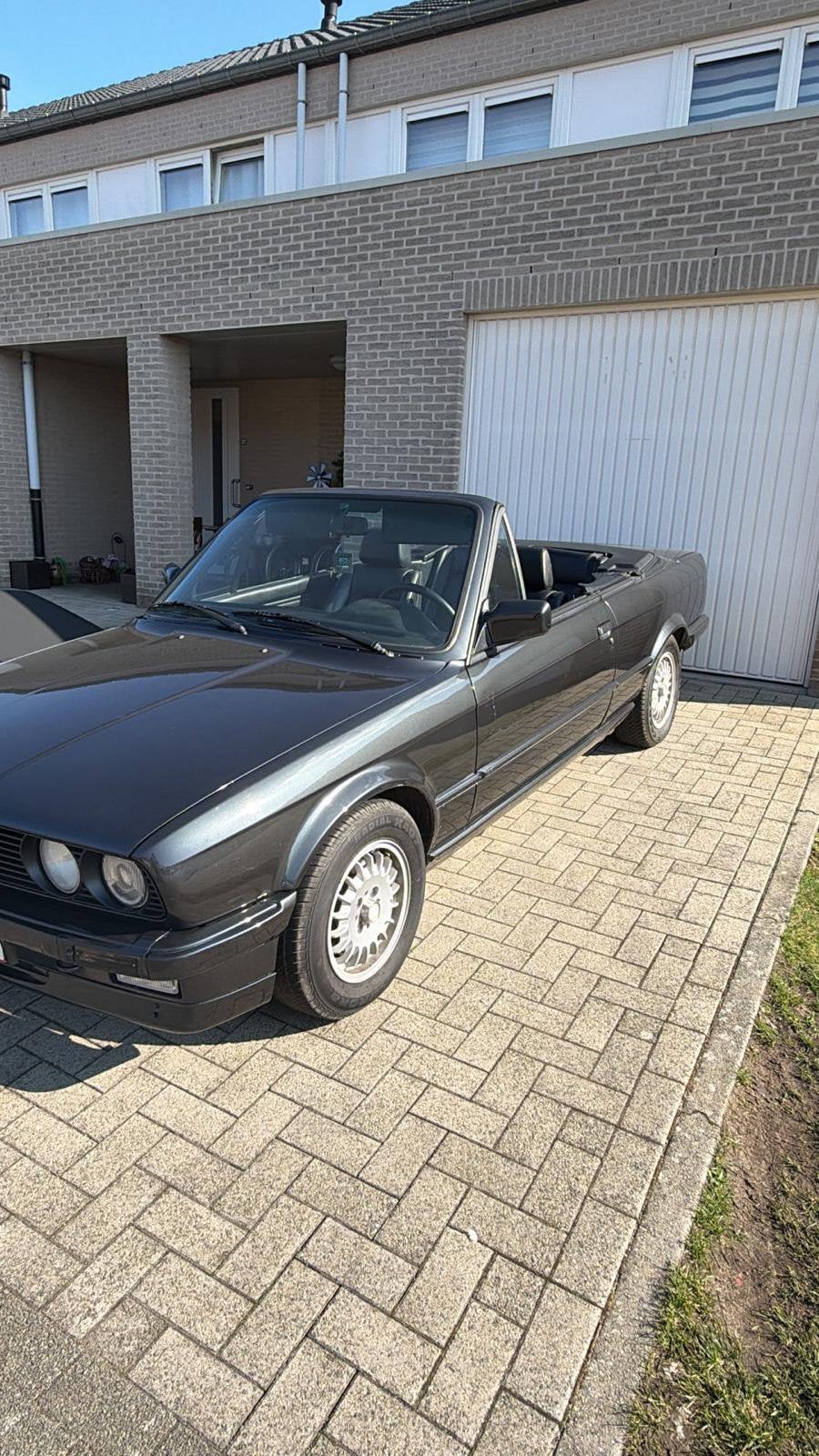 BMW E30 325i Cabrio, Autos, BMW, Particulier, Série 3, Ordinateur de bord, Verrouillage central, Rétroviseurs électriques, Vitres électriques
