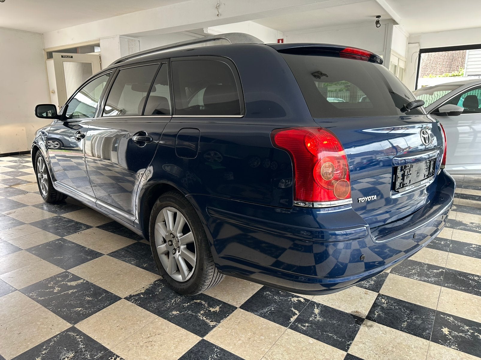 Toyota Avensis, Autos, Cuir, Avensis, Entreprise, Boîte manuelle