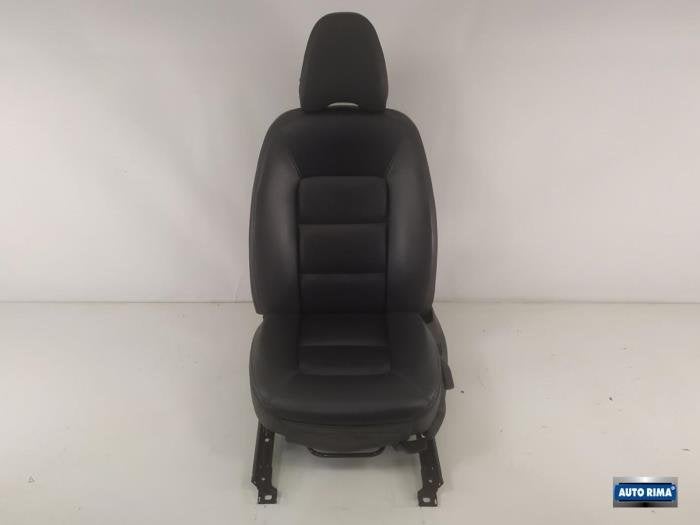 Siège gauche d'un Volvo XC70, -, 3 mois de garantie, Utilisé, -