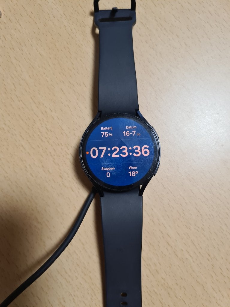samsung galaxy watch 6, Handtassen en Accessoires, Smartwatches, Zwart, Ophalen of Verzenden, Zo goed als nieuw, Android