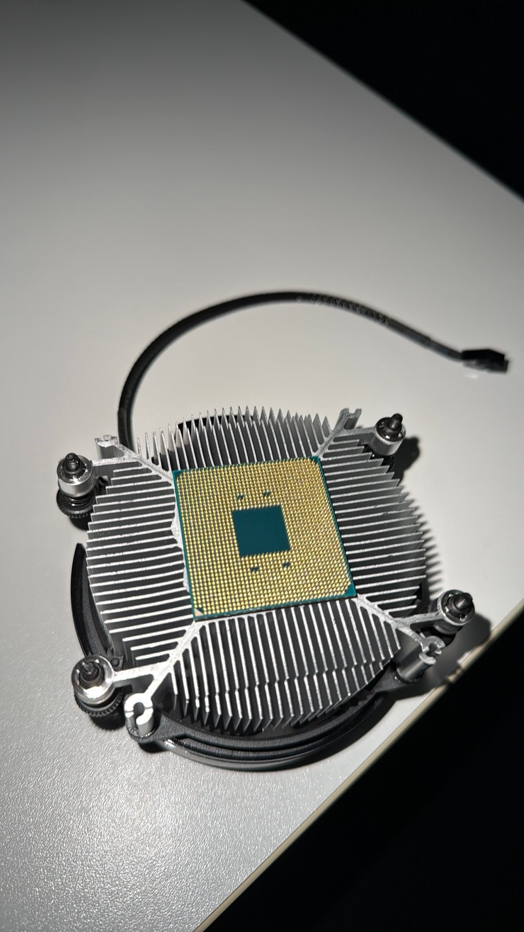 AMD Ryzen 5 2600-3.4 GHz  16 Mo Cache  socket AM4, Informatique & Logiciels, Enlèvement, Utilisé, 6-core