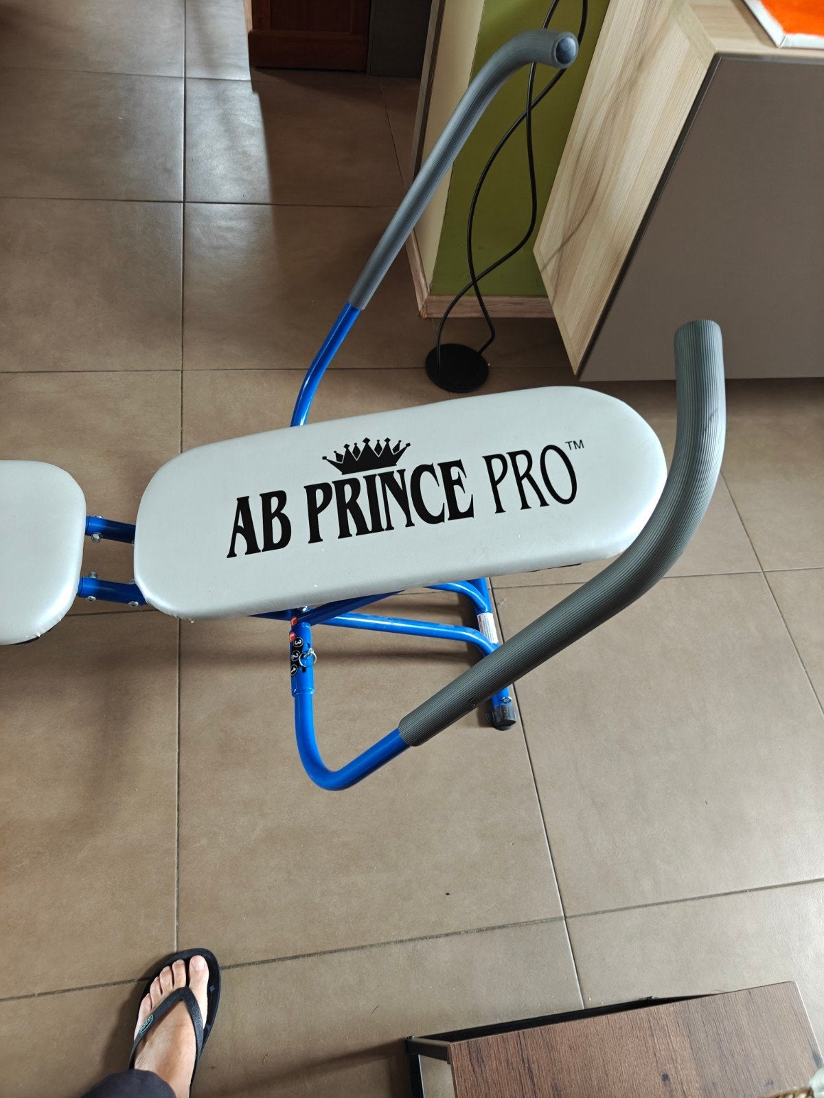 a vendre banc a abdominaux 30€, Watersport en Boten, Golfsurfen, Ophalen, Gebruikt, Overige typen
