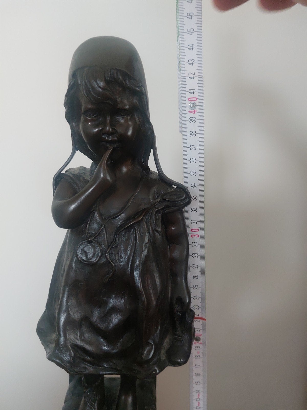 Bronzen  beeld, Enlèvement