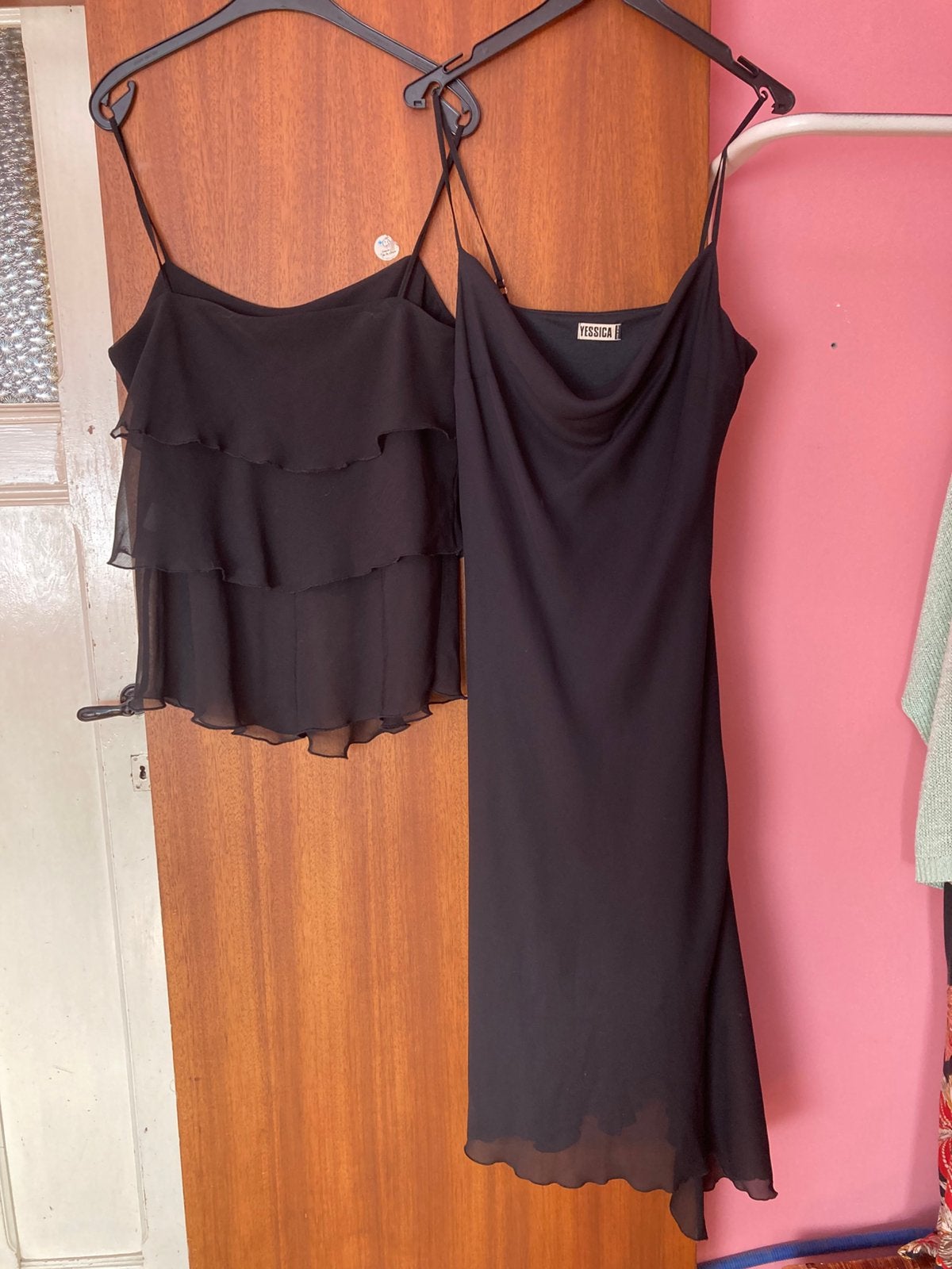 Robe de soiree noire, Vêtements | Femmes, Enlèvement, Comme neuf, Noir, Sous le genou