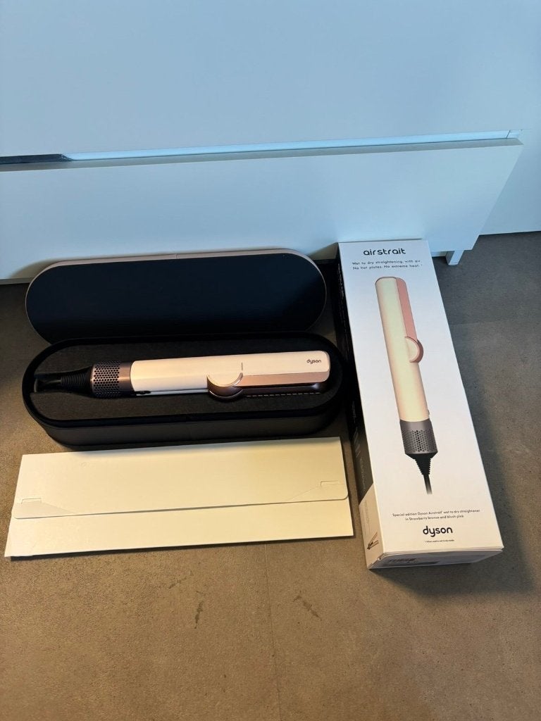 Dyson Airstrait stijltang – nieuw, nooit gebruikt, Ophalen of Verzenden, Nieuw, Krultang of Stijltang