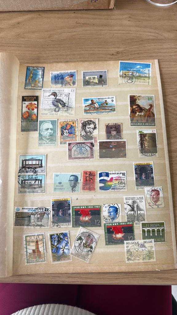Postzegelset jaren 70-90, Enlèvement