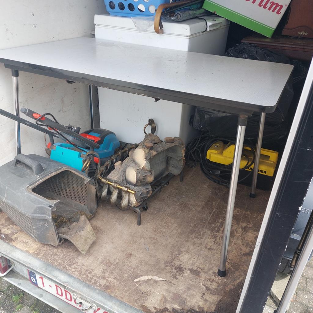 Keuken tafel met schuif afneembare poten, Huis en Inrichting, Keuken | Keukenelementen, Ophalen