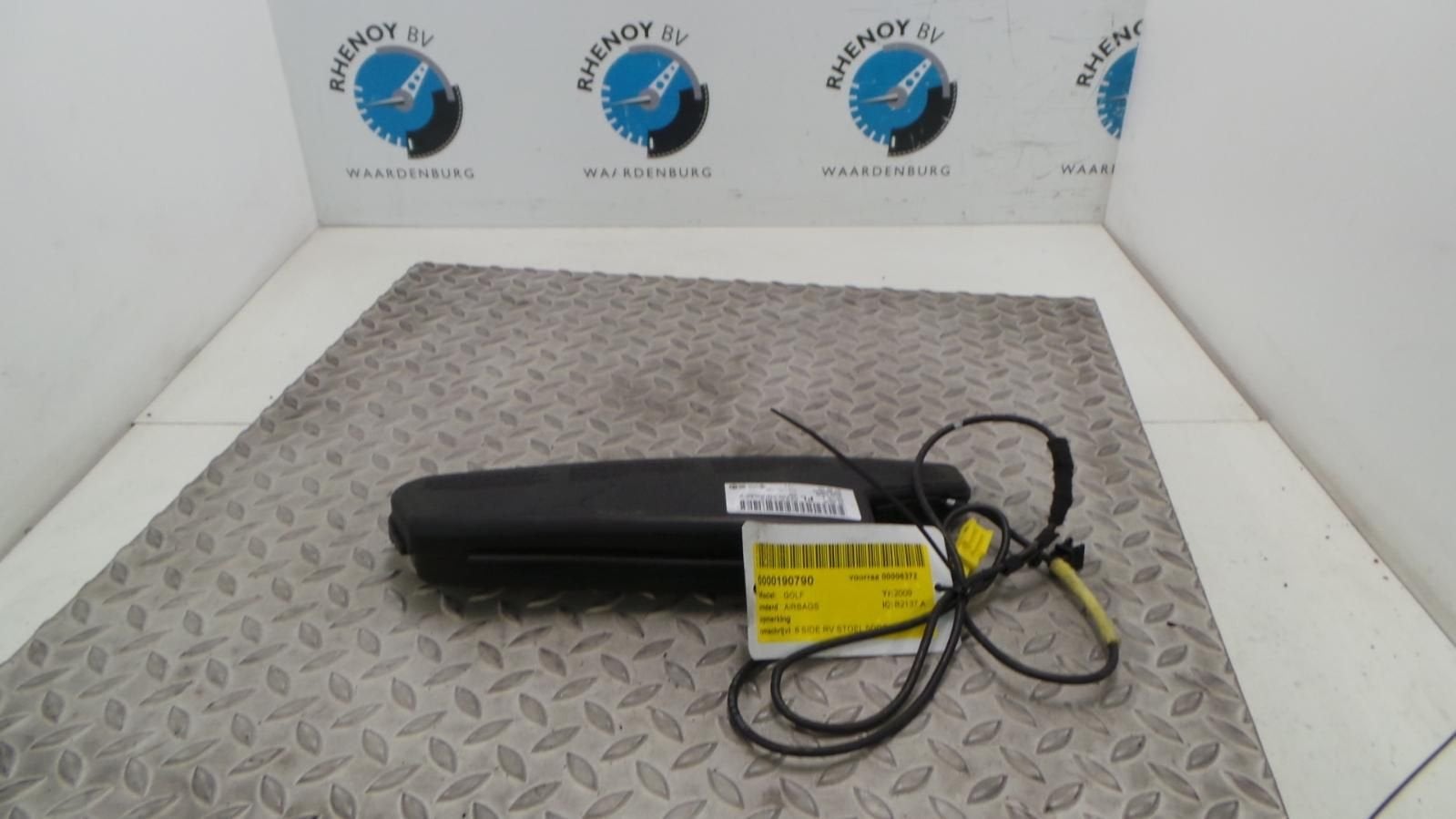 VOLKSWAGEN GOLF COMFORD TSI AIRBAG RECHTS 2009, Auto-onderdelen, Ophalen of Verzenden, Gebruikt, Stiba lid