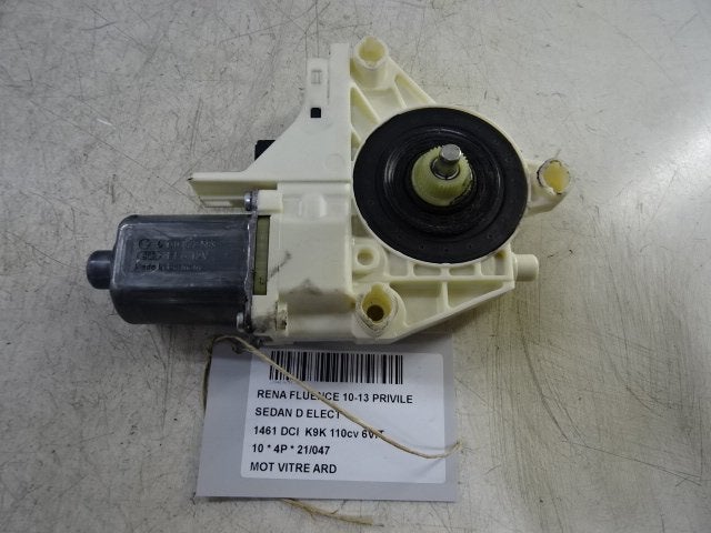 MOTEUR LEVE VITRE ELECTRIQUE ARRIÈRE DROIT Fluence (LZ), Utilisé, Arrière, Renault