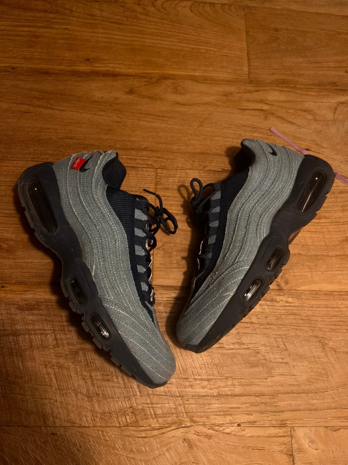 Nike air max 95s x Levi’s, Kleding | Heren, Schoenen, Bruin, Ophalen of Verzenden, Sneakers, Gedragen