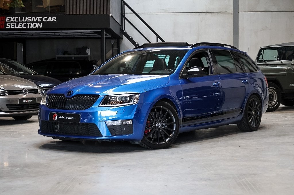 Skoda Octavia RS | DSG | Pano | Leder | Trekhaak | Memory, 4 cilinders, 1984 cc, Blauw, https://public.car-pass.be/vhr/a9f79c47-4c83-4e3f-8466-145a49e14916