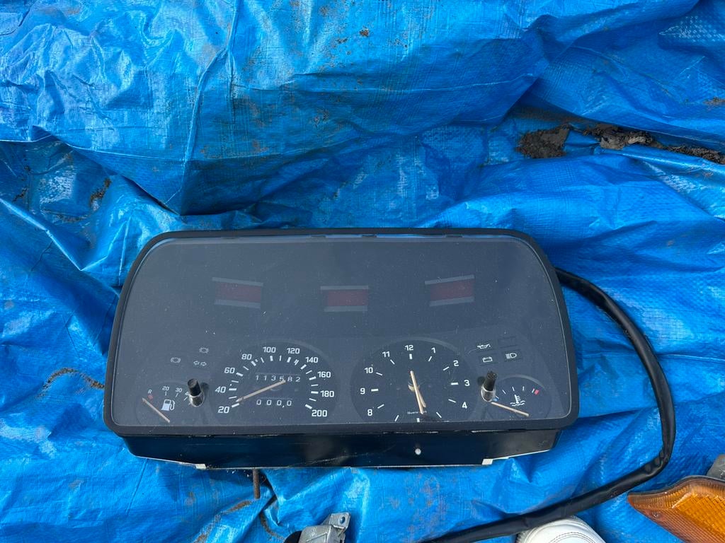 Pièces BMW E21, Auto's, BMW, Overige modellen, Overige kleuren, Particulier, 3 deurs