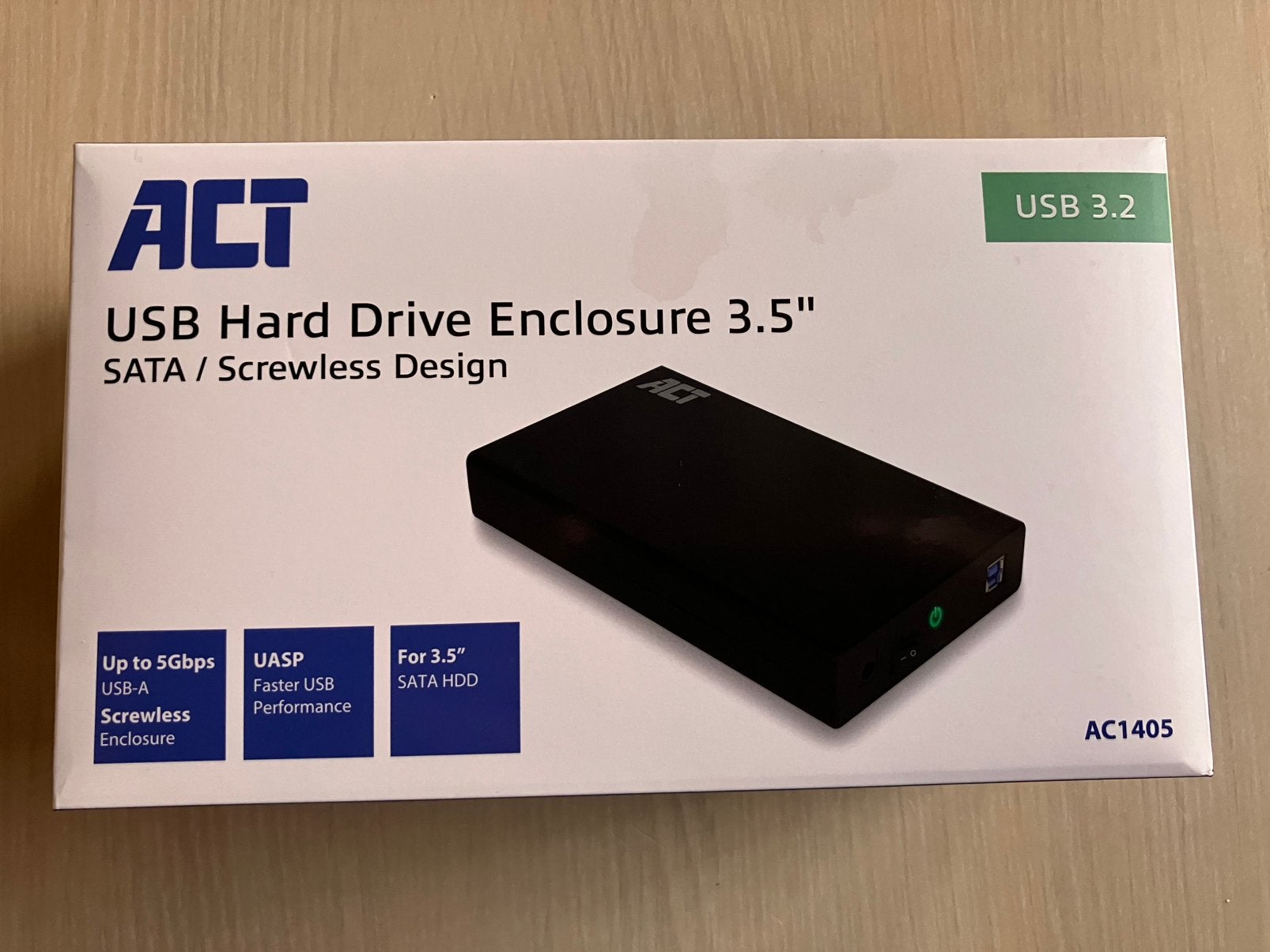 USB SATA hard drive enclosure, 3.5", Nieuw, Ophalen of Verzenden, Desktop