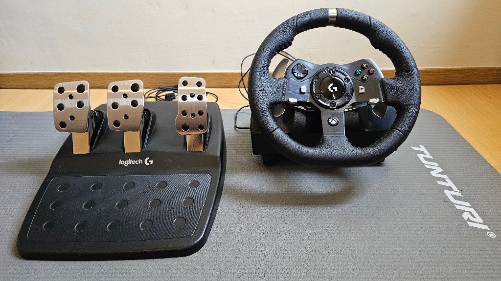 Logitech G920 - Driving Force Racing Wheel, Consoles de jeu & Jeux vidéo, Consoles de jeu | Xbox | Accessoires, Enlèvement, Comme neuf