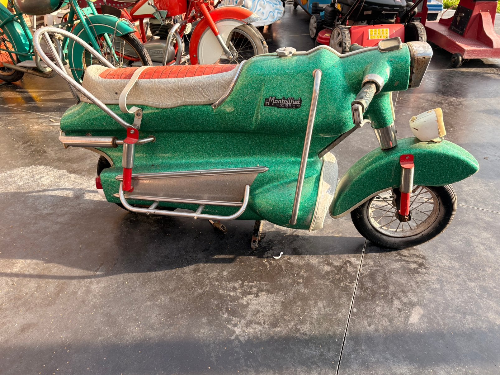 Vintage Montelhet kermismotor – metallic– uniek verzamelstuk, Ophalen