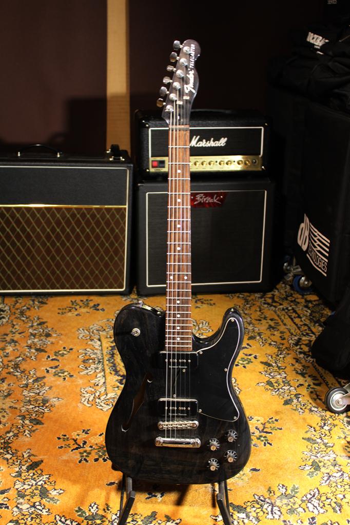 Fender Telecaster JA-90 (Jim Adkins), Enlèvement, Fender