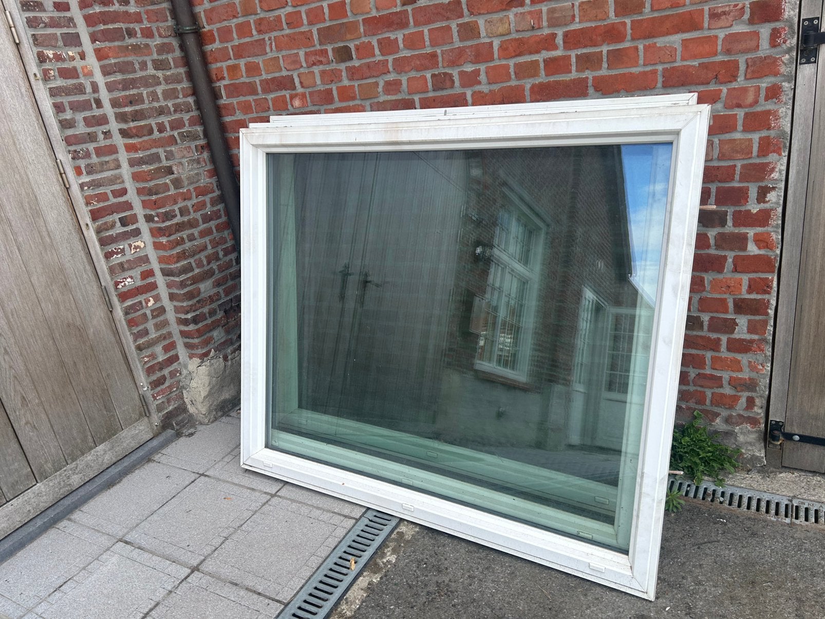 3 dezelfde ramen te koop reeds gedemonteerd, Doe-het-zelf en Bouw, Ophalen, Gevelraam of Ruit, Gebruikt, 120 tot 160 cm