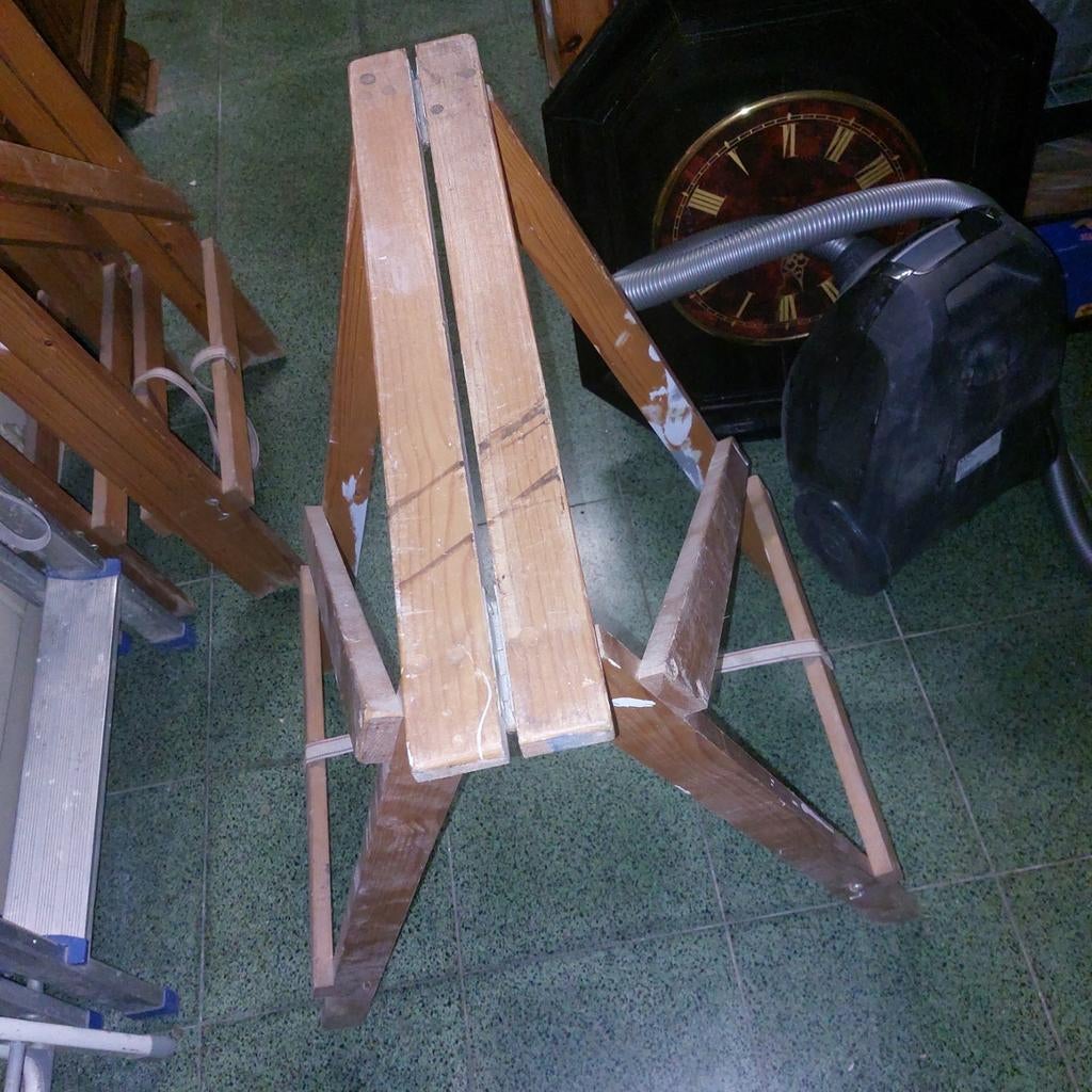 3 Houten schragen, Ophalen