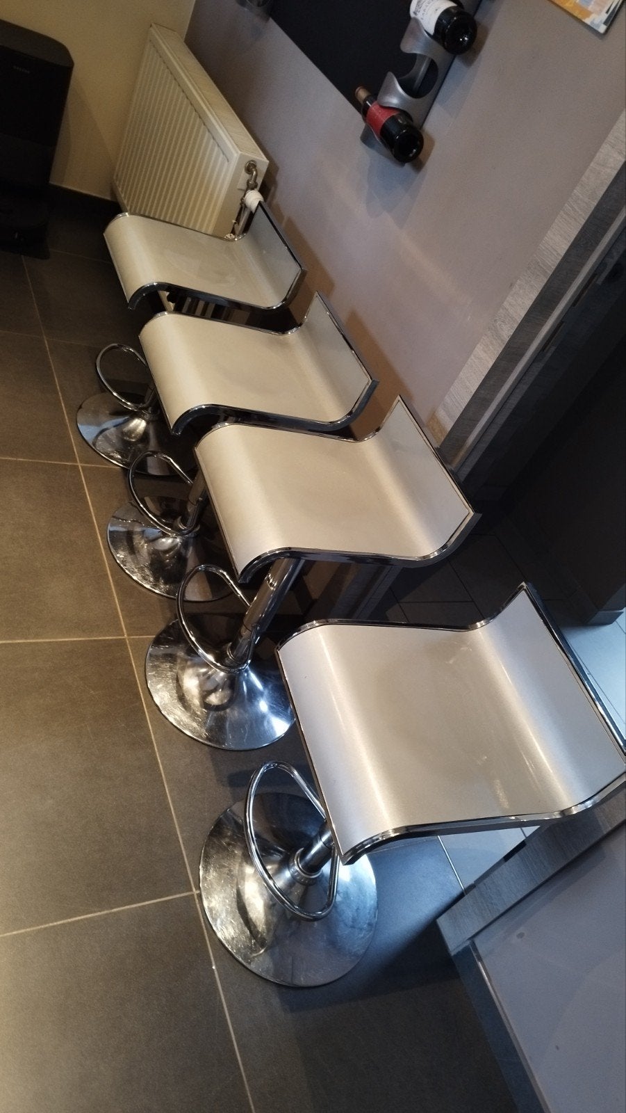 Tabouret, Enlèvement