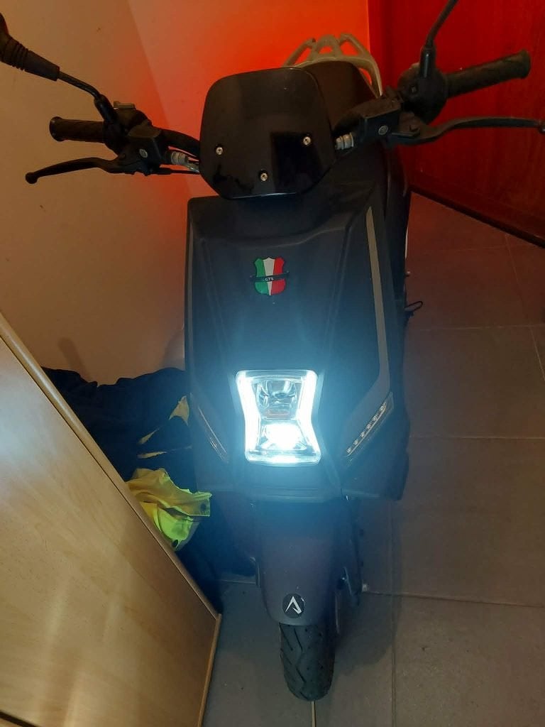 Lifan E3 GTS Elektrische Scooter – Topstaat Slechts 4976 km!, Vélos & Vélomoteurs, Vélomoteurs & Scooters bridés, Autres marques