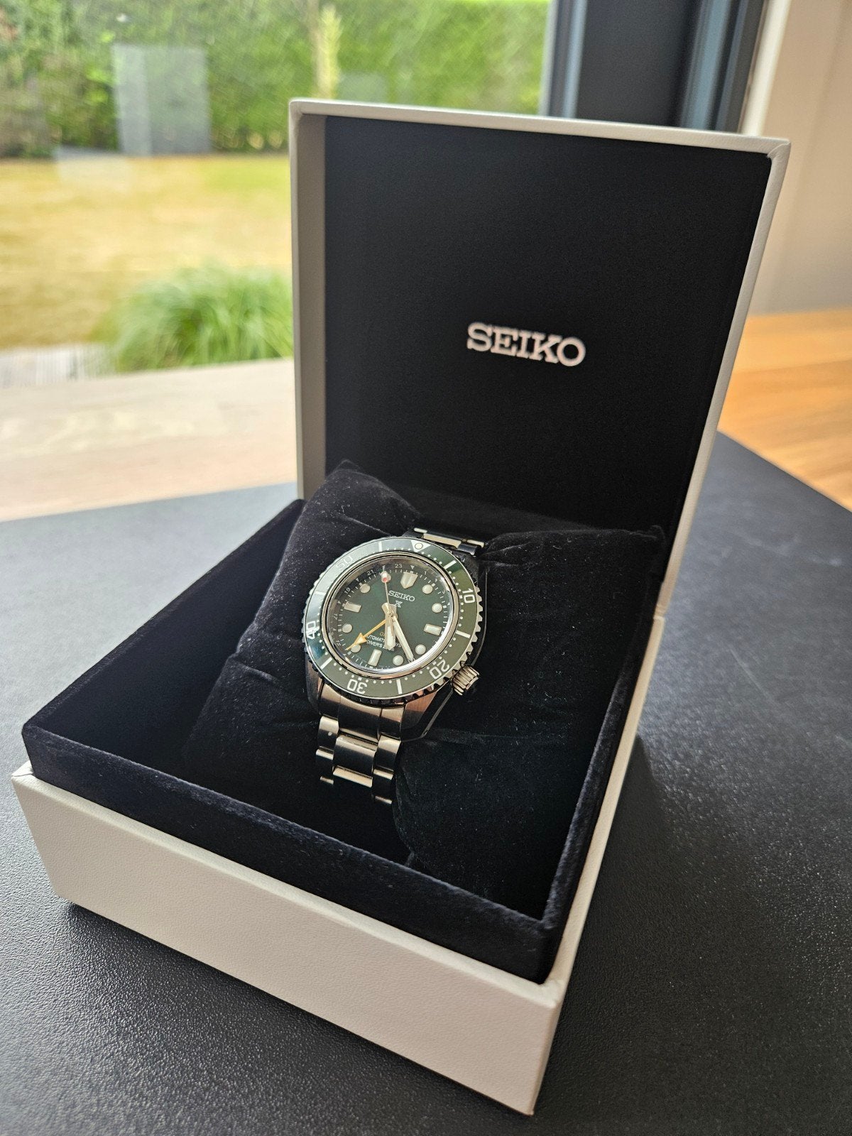 seiko spb 381 gmt diver, Enlèvement ou Envoi, Montre-bracelet, Seiko