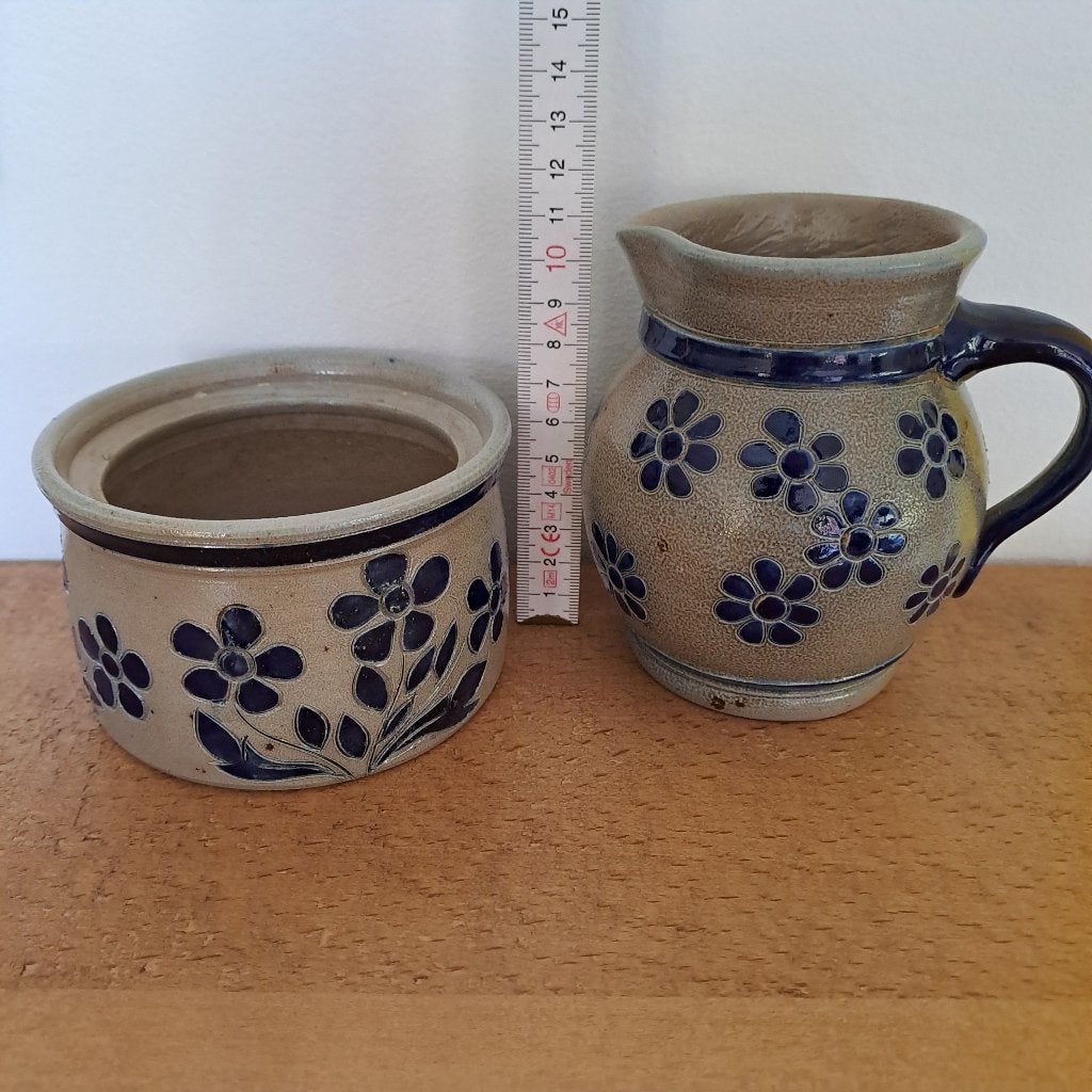 La Roche melkkan en suikerpot in steengoed, Antiek en Kunst, Ophalen of Verzenden