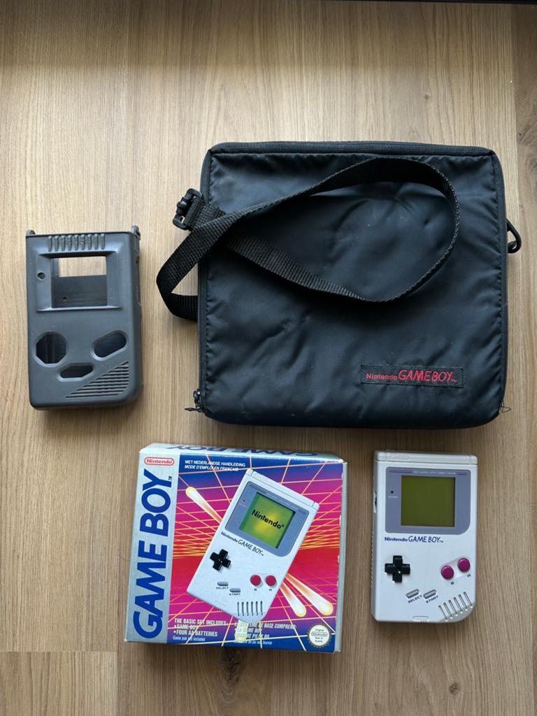 Nintendo GameBoy DMG-01 - Boite / Accessoires, Enlèvement ou Envoi, Utilisé, Game Boy Classic, Avec housse de protection ou sac