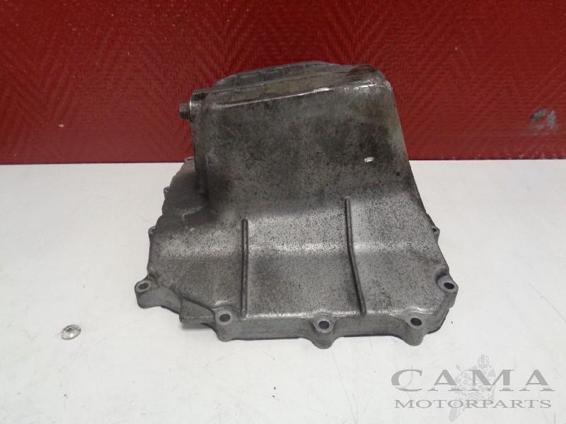 CARTER D'HUILE Honda CBR 600 RR 2003-2004 (CBR600RR PC37), Dhr. S. di Majo, Utilisé, Info@cama-motorparts.nl, P.J. Troelstraweg 8 8
3144 CX  MAASSLUIS, NL