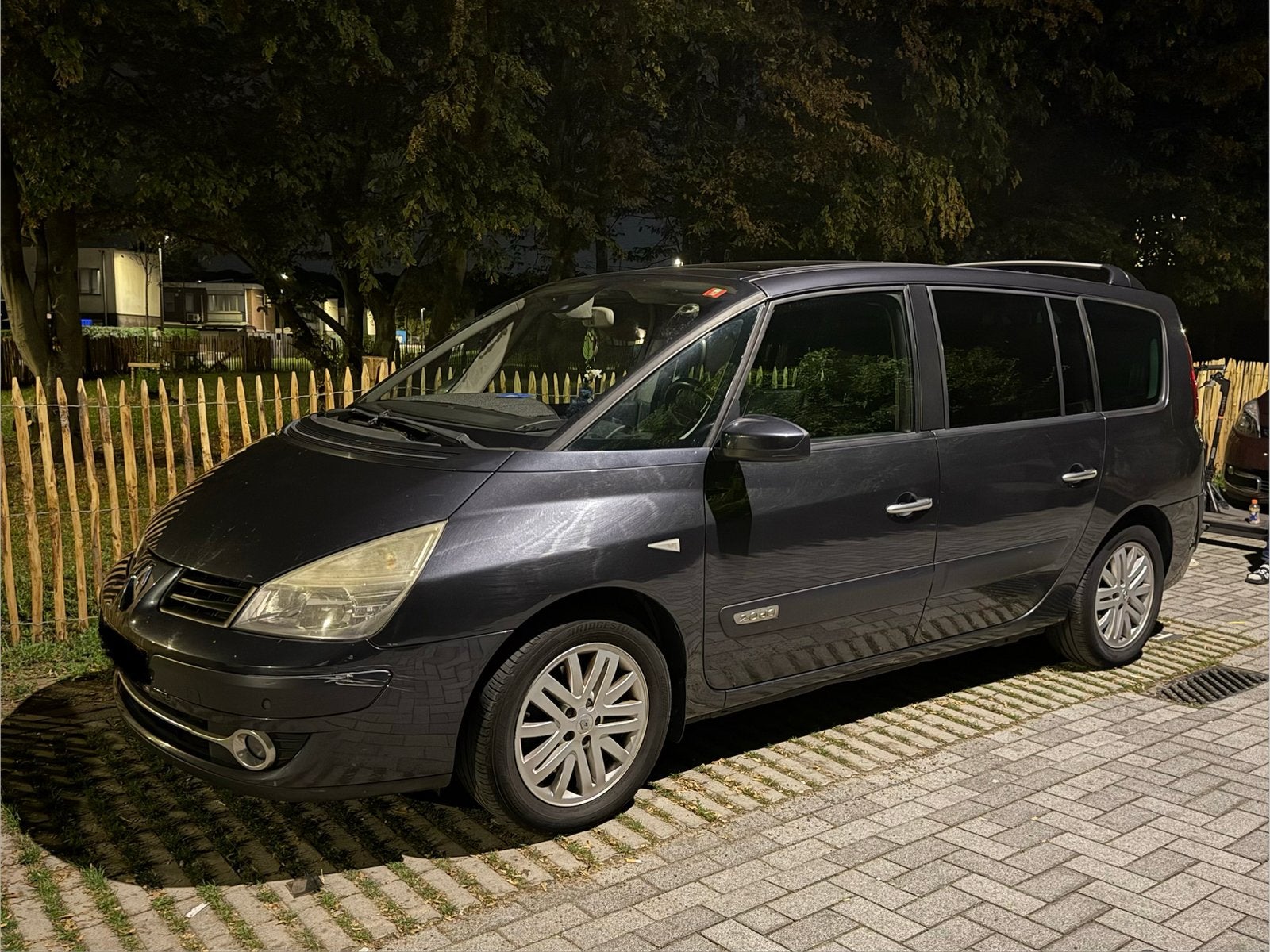 Renault espace 2.0Dci 6vitesse 2007, Autos, Cuir, Argent ou Gris, Capteur de stationnement, 4 portes