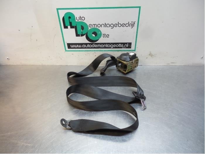 Ceinture de sécurité arrière droite d'un Seat Leon (Leon, Autos : Pièces & Accessoires, -, 3 mois de garantie, Utilisé, -
