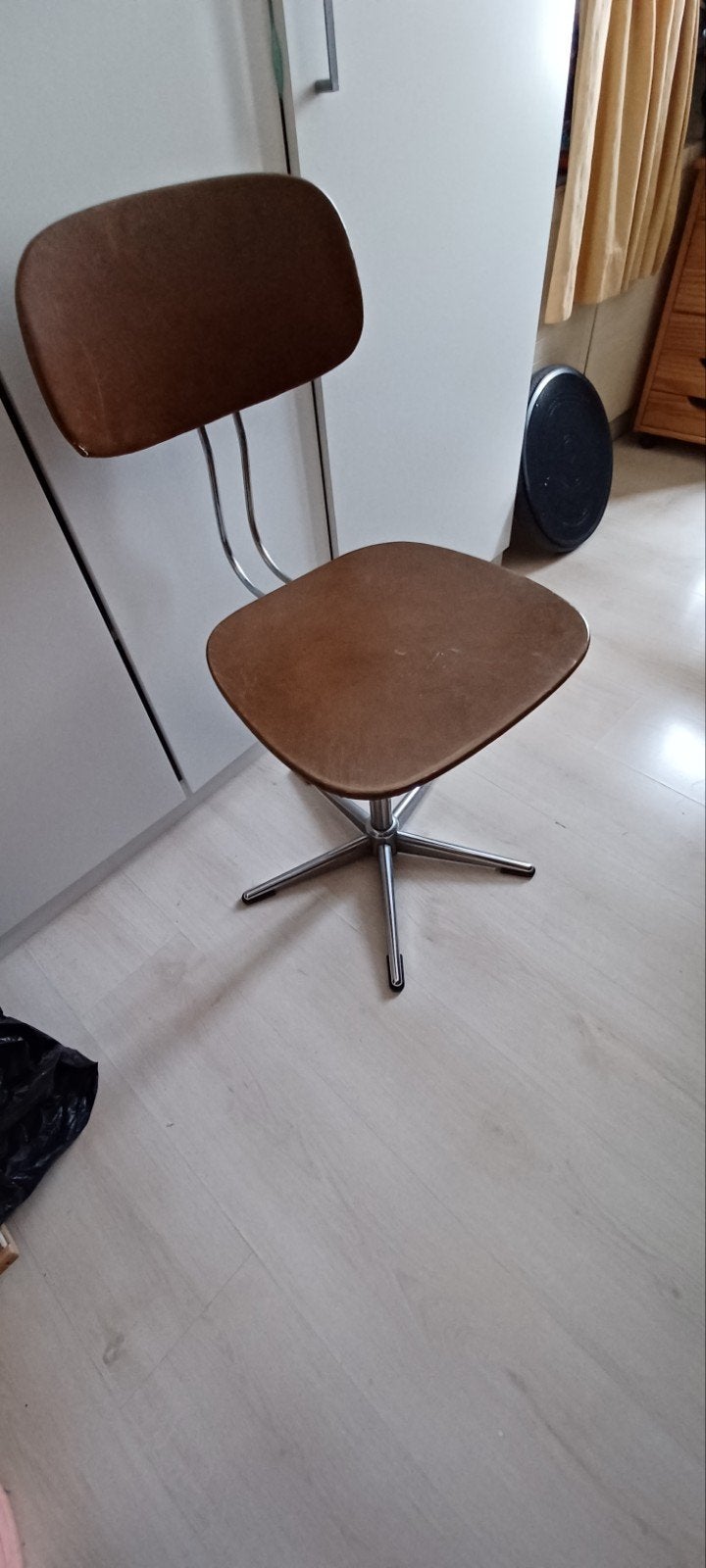 Bureau stoel, Ophalen, Bureaustoel