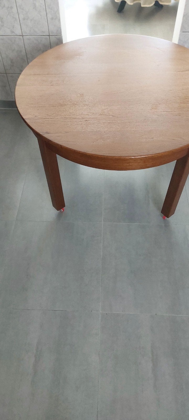 À vendre table salle à manger 120 diamètre x 75 haut., Ophalen, Gebruikt, Eikenhout