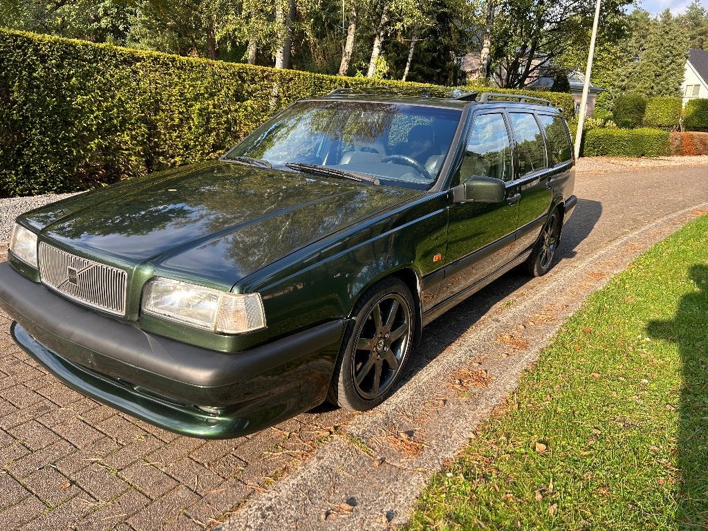 VOLVO 850 2.3 R * ESTATE* 240 Pk / 176 KW *02/1996., Auto's, 176 kW, 2300 cc, Break, Grijs