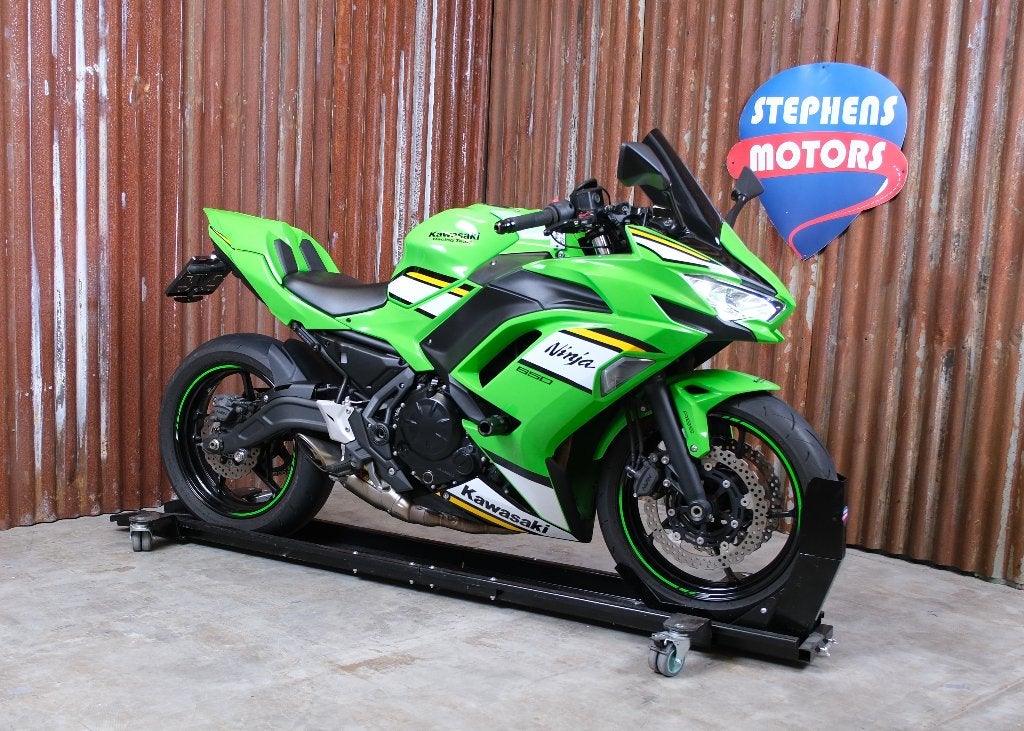 Kawasaki Ninja 650 KRT Akrapović, Entreprise, Occasion, 2 cylindres, Super Sport