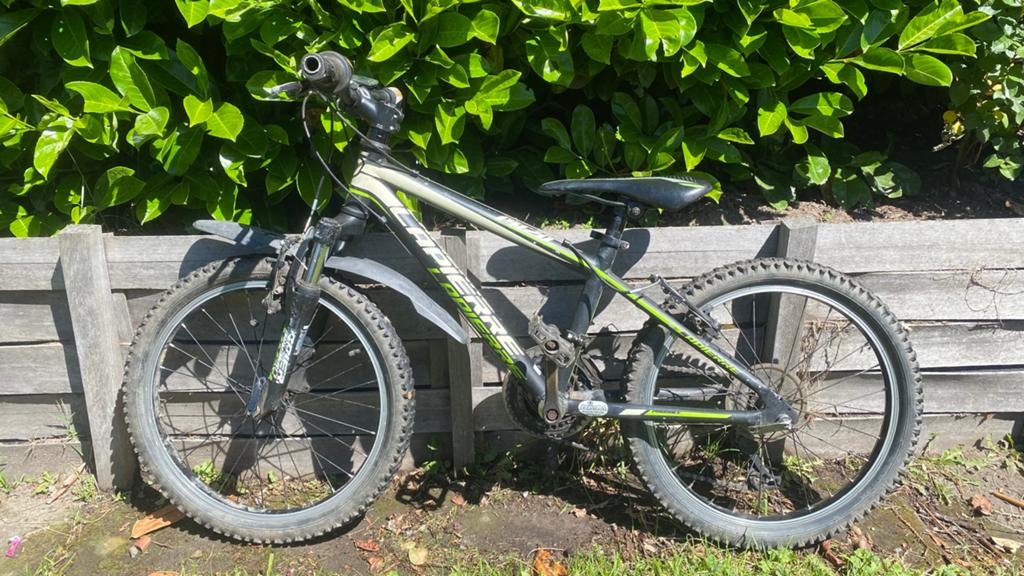 Mountainbike 20 inch lapierre, Ophalen, Zo goed als nieuw, 20 inch, Versnellingen