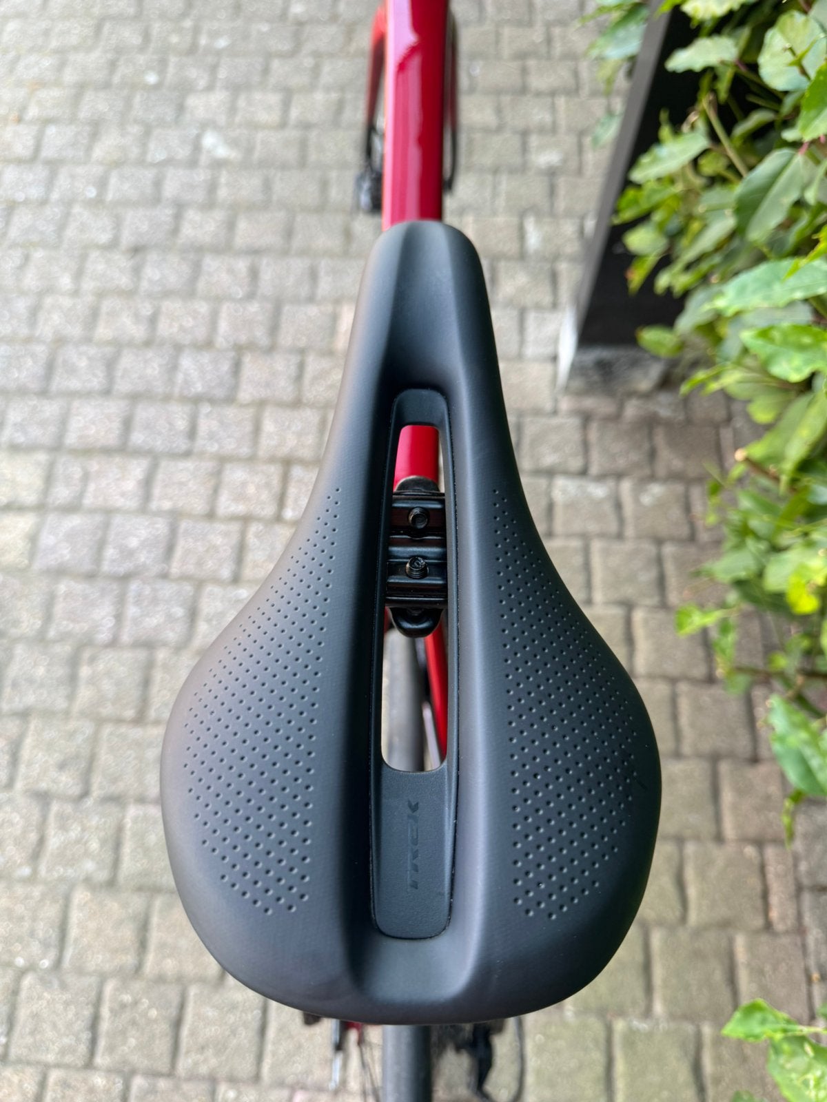 Trek Émonda ALR 5 2025 - Shimano 105 R7100 - Parfait état, Vélos & Vélomoteurs, Enlèvement, Comme neuf