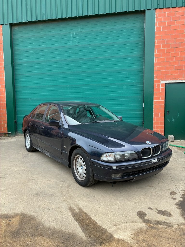 BWM E39 523i in onderdelen, Auto-onderdelen, Ophalen, Gebruikt, BMW