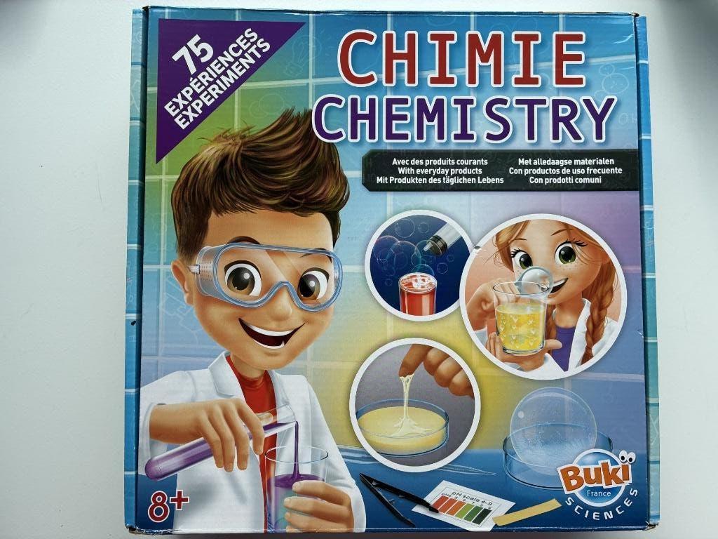 Hobbydoos van Buki, Sciencelab, voor kinderen van + 8 jaar, Kinderen en Baby's, Ophalen of Verzenden, Zo goed als nieuw, Ontdekken