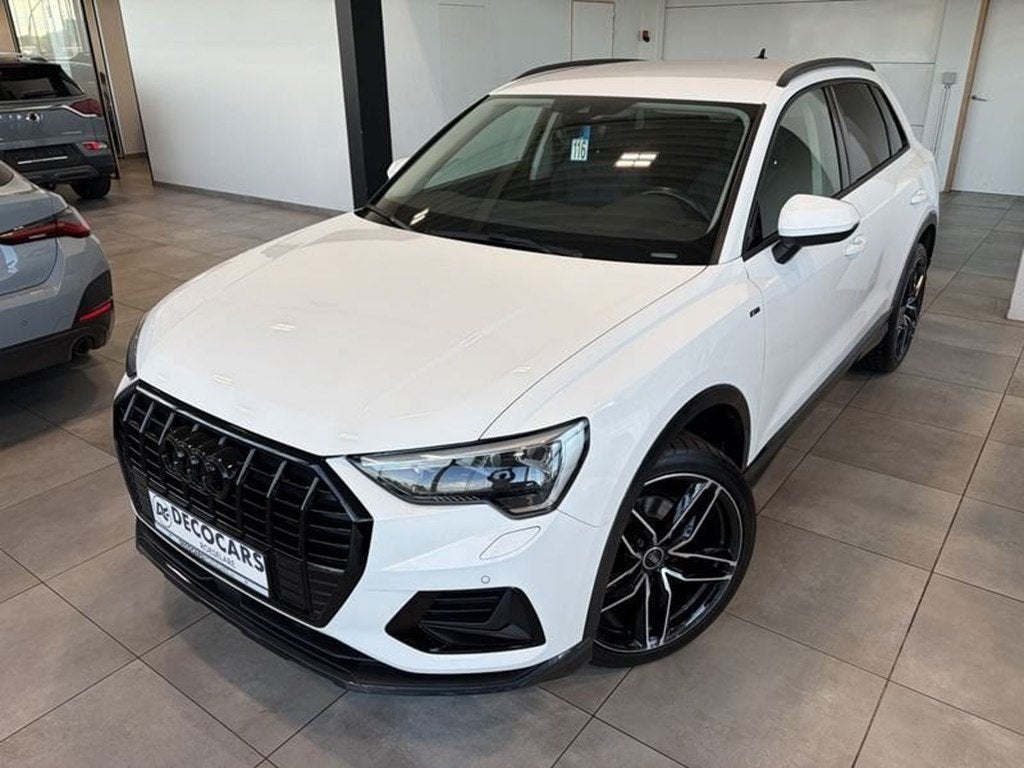 Audi Q3 Apple Carplay - Android Auto / Zetelverwarming / Ad, Auto's, Automaat, Emergency brake assist, 5 zetels, 5 deurs