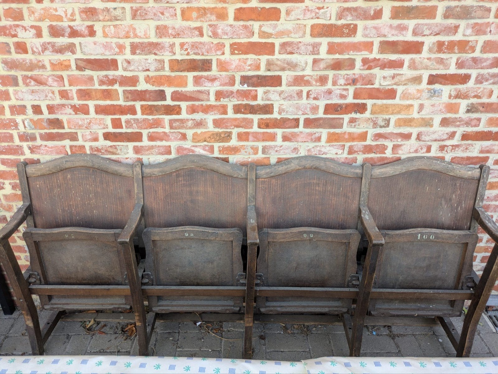 cinemastoelen oud en authentiek, Tuin en Terras, Ophalen